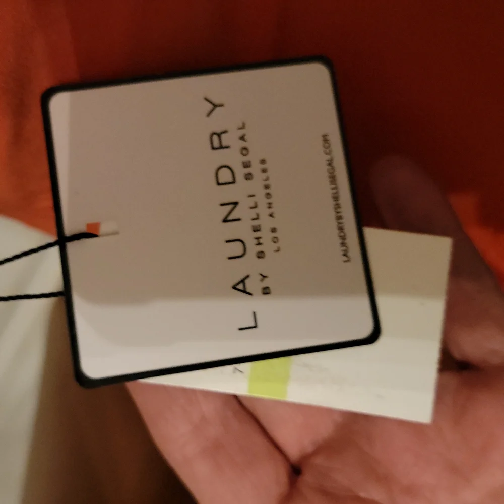 Laundry by Sheli Segal - Picture 6 of 7